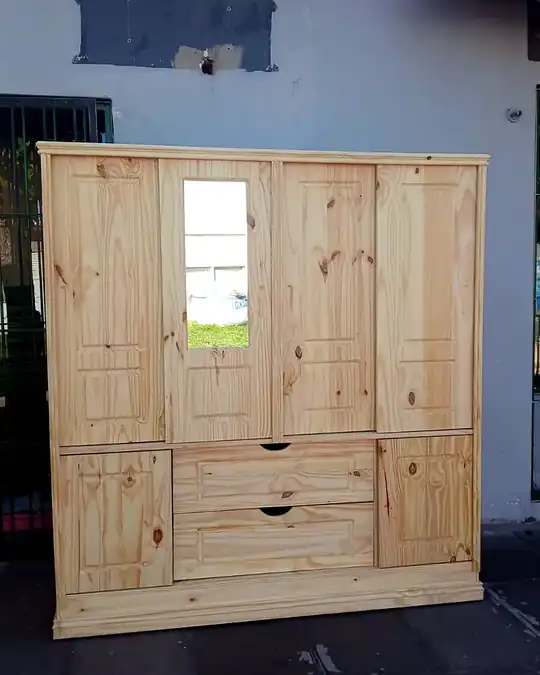Ropero de pino macizo 1,60